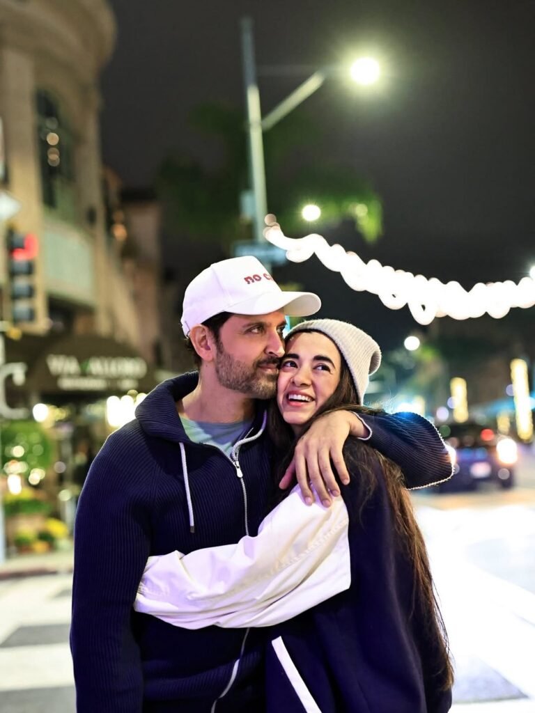 “Happy holidays!! Saba Azad and Hrithik Roshan